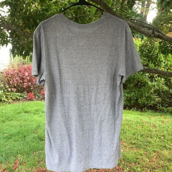 American Eagle Grey tee M - Picture 5 of 5